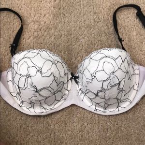 White lace “Balconet” bra size 36C
